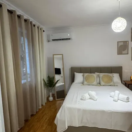 Meraki Center Apartmán *