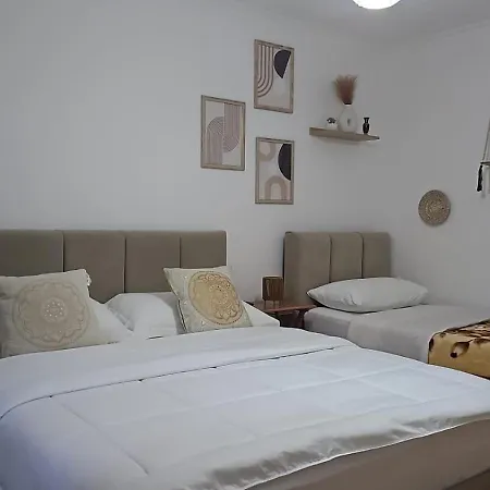 Meraki Center * Tirana