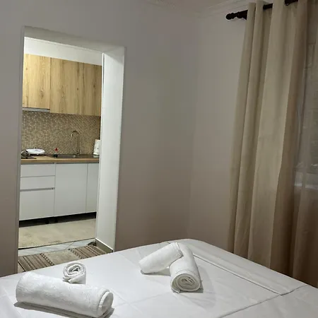 Meraki Center * טיראנה